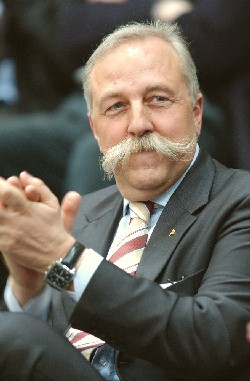 Il presidente della societ? Trentino Volley Diego Mosna stila il 