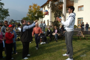 Mattinata alla Nuova Casa Serena, poi tutti in palestra per preparare la sfida con Padova