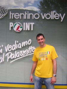 Da oggi in vendita presso il Trentino Volley Point l'esclusiva T-Shirt celebrativa dello scudetto