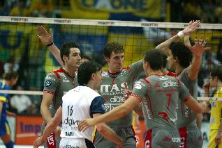 Semifinali scudetto, sabato gara 1 a Treviso. 4 i pullman organizzati per i tifosi trentini