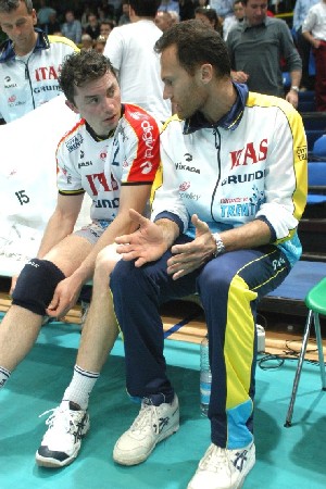 La societ? Trentino Volley conferma il regista Edoardo Rabezzana, vice Tofoli per la seconda stagione.