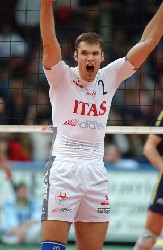 A Cuneo l'Itas Diatec Trentino si impone 3 a 0