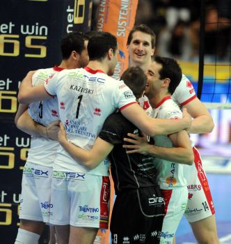 04042012gruppo