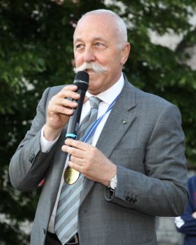 06082013mosna