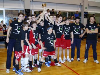 22052013u14