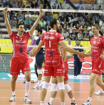 24122012rttrvolley