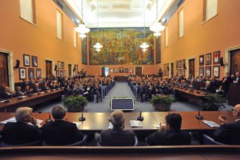 04102013saloneconi