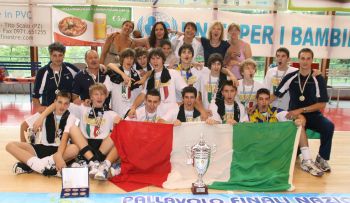 13072011supervolley1