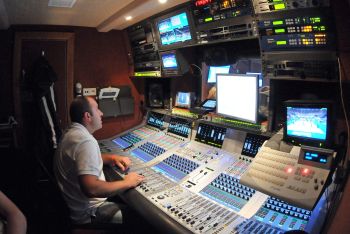 15032012moviola