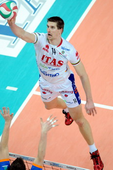 30012011stokr_in_attacco