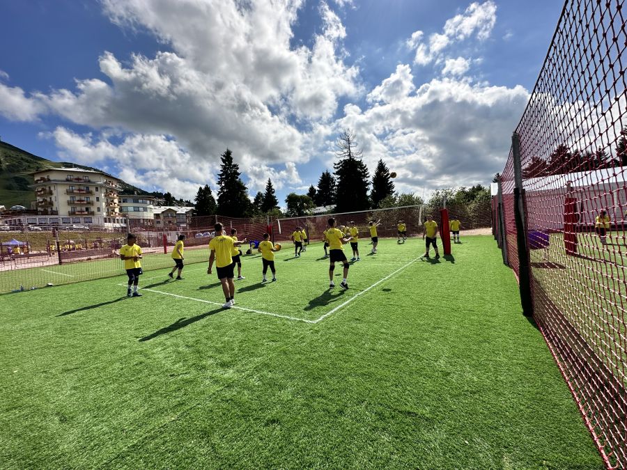 Sole volley e montagna