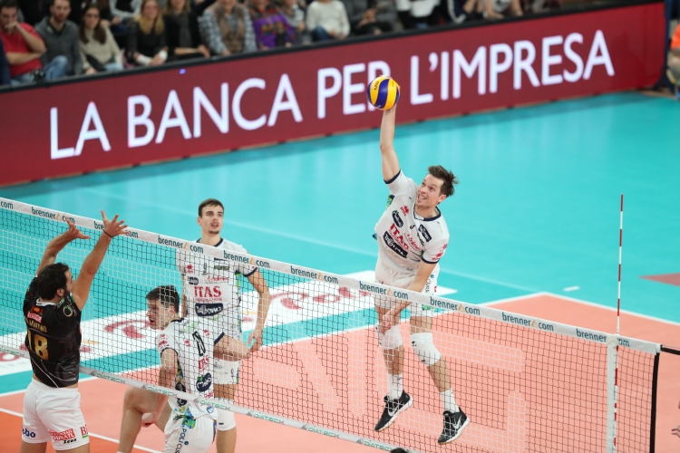Itas Trentino ends 2018 with 18th consecutive win: 3-0 on Sora at BLM ...